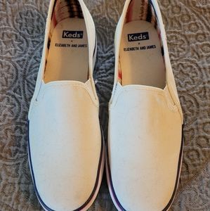 Keds slip on shoes. Cushion sole.